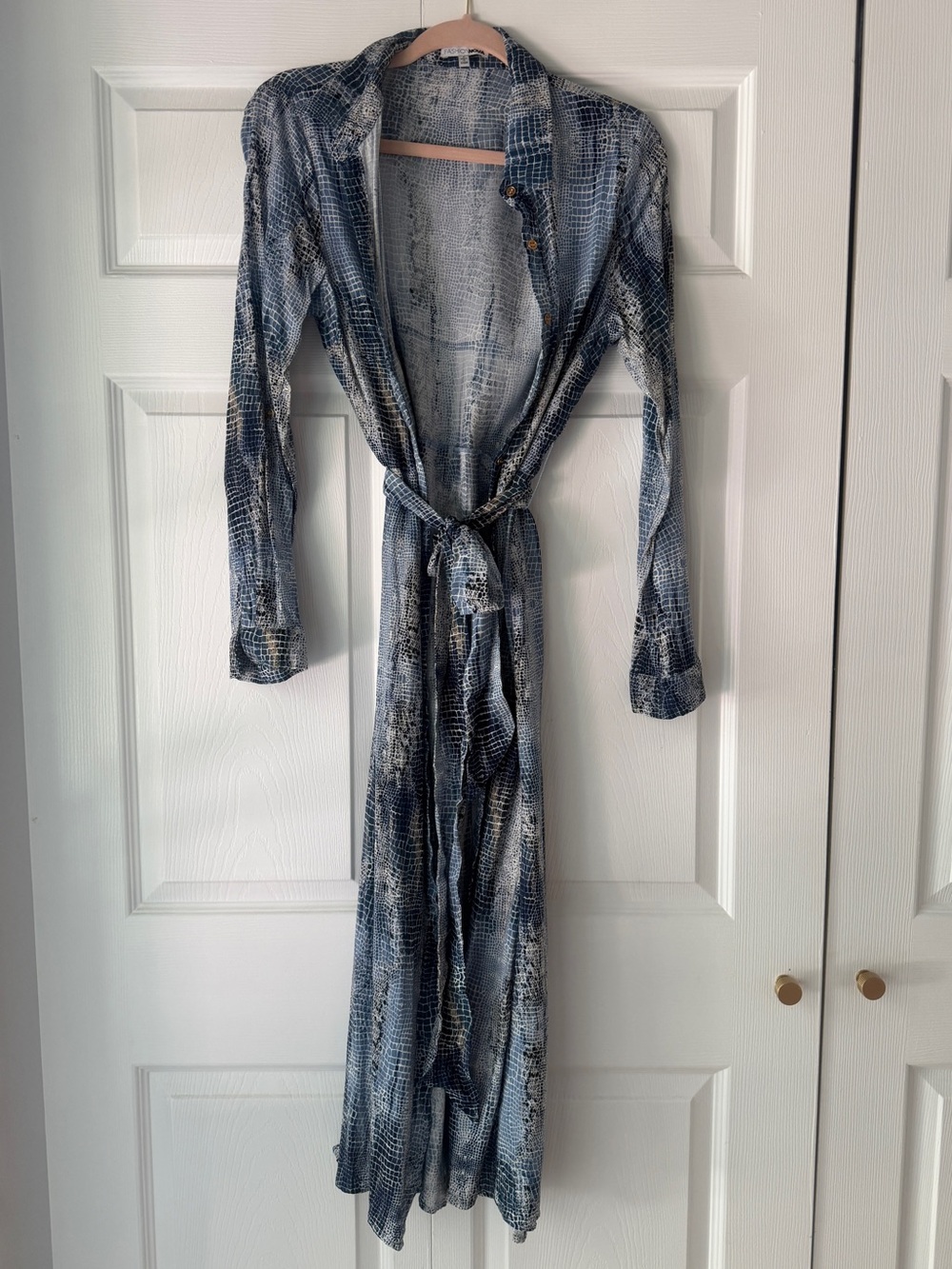 Fashion Nova Blue Snake-Print  Maxi Dress